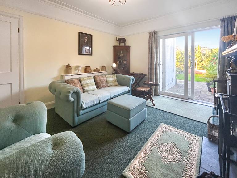 Cottage with garden & barbecue | River view — photo 4
