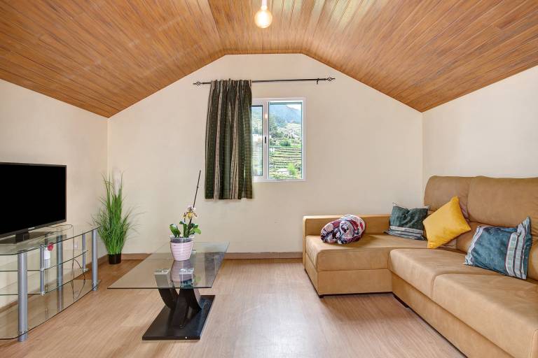 Holiday Home 'São Vicente' with Mountain View, Terrace & Wi-Fi — photo 3
