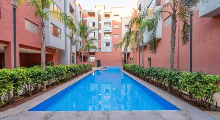 Rental apartment with pool — photo 2