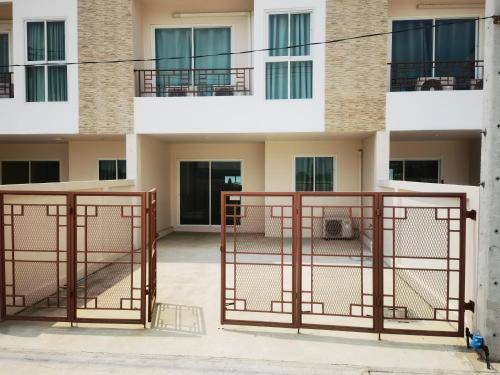 Apartment  Ngiu Rai