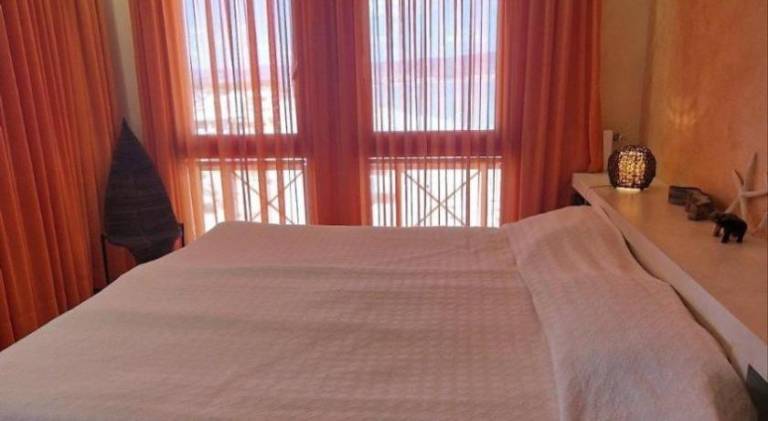 Beachfront Apartment Oasis VIP Club in Sunny beach