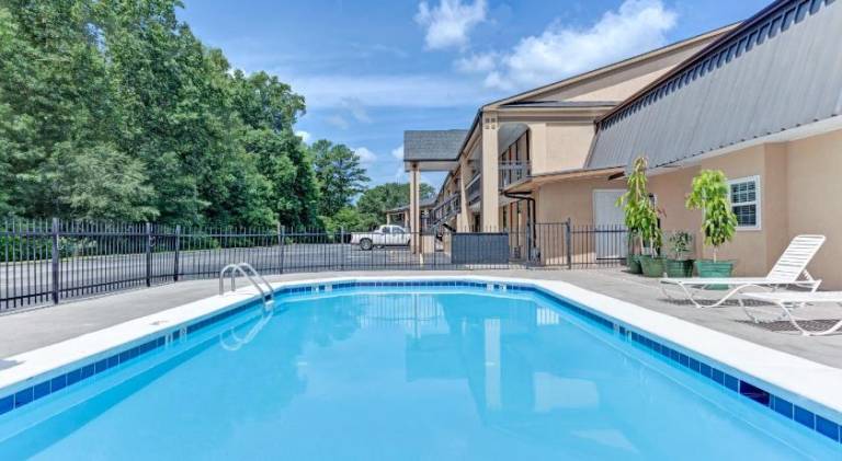 Super Inn & Suites Carrollton — photo 2
