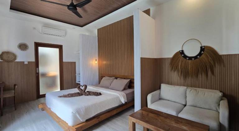 Villa with pool & jacuzzi | Pets allowed — photo 5