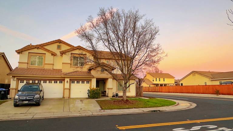 House Elk Grove