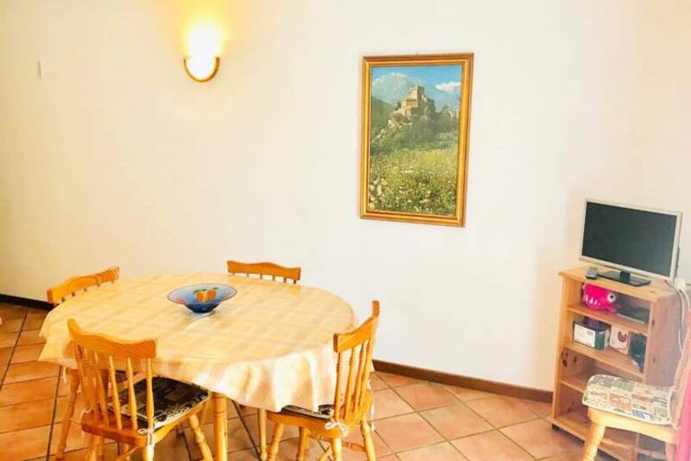Rental apartment with 2 rooms for 8 persons — photo 4