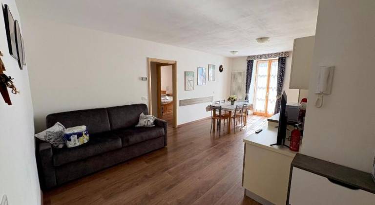 Apartment with 1 room for 6 persons in Dimaro Folgarida