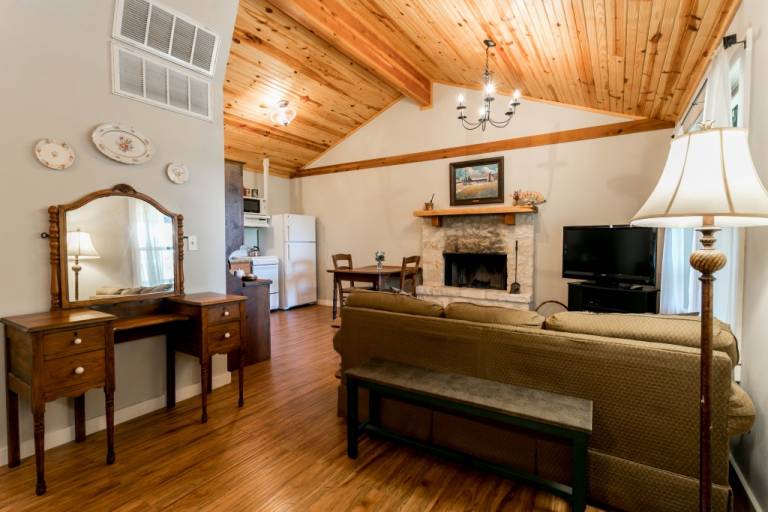 Cabin with 1 room for 4 persons — photo 4