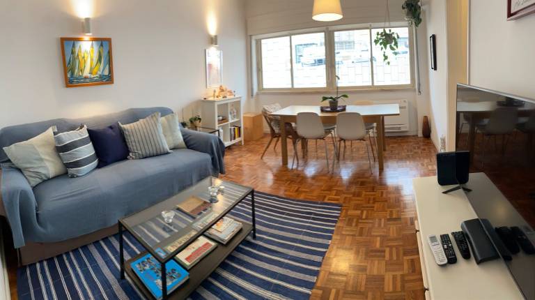 Apartment with patio & grill — photo 3