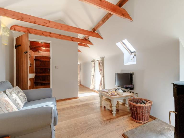 Fully equipped cottage with yard | Pets are welcome — photo 5