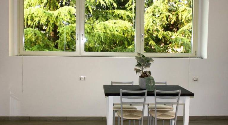 House with 2 rooms for 5 persons in Bergamo