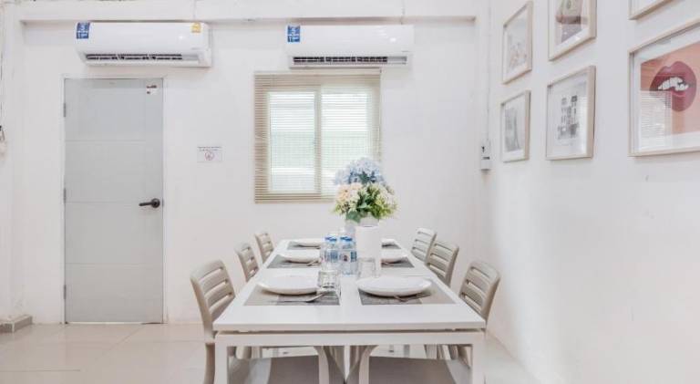 Bangkok Group Haven - 6BR Bangchak BTS 12 sleeps — photo 5