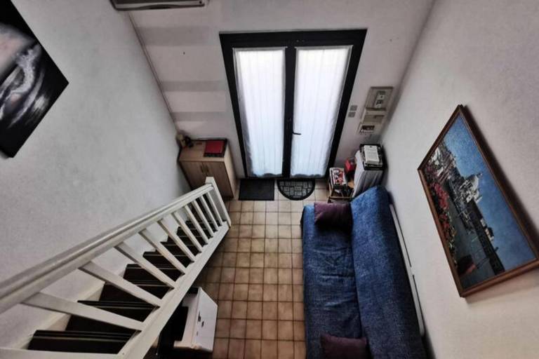Holiday apartment with patio — photo 4