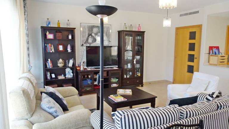 Pleasant apartment with pool, garden & terrace | Close to the beach | Pet-friendly — photo 3