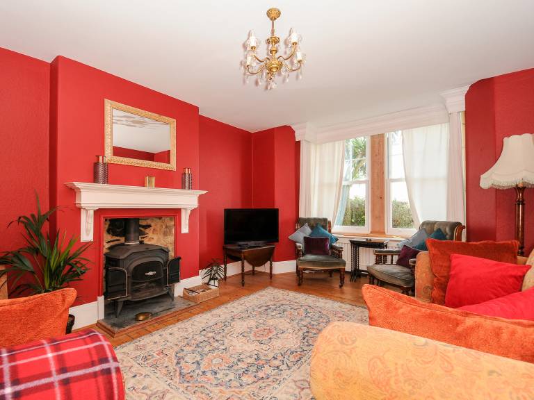 Family-oriented pleasant cottage with yard & terrace | Beach view | Beach nearby | Dogs allowed — photo 3