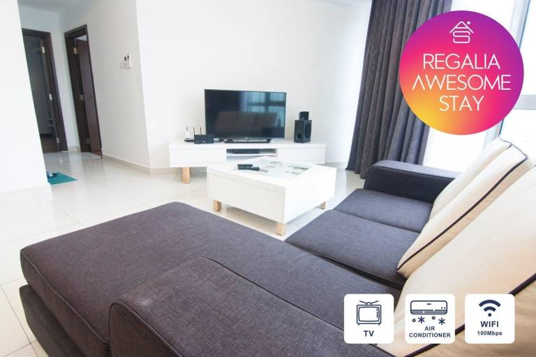 Ample house with pool & jacuzzi | Perfect for remote work | Pets are welcome — photo 2