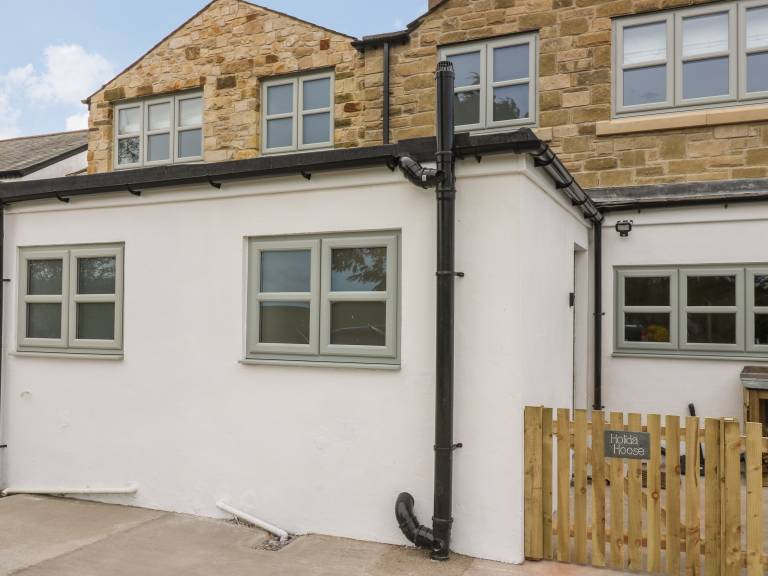 Child-friendly wonderful cottage with terrace & yard | Pet-friendly — photo 2