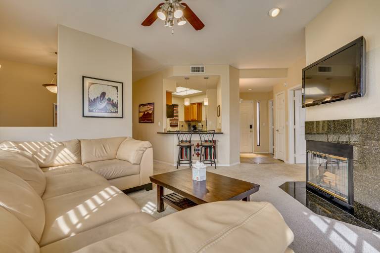 3 Mi to Sabino Canyon Snowbird Escape w Pool