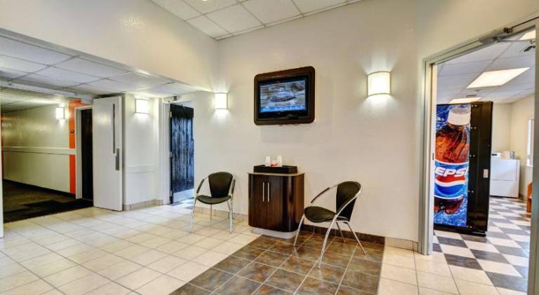 Motel6 Seekonk, MA - Providence East — photo 4