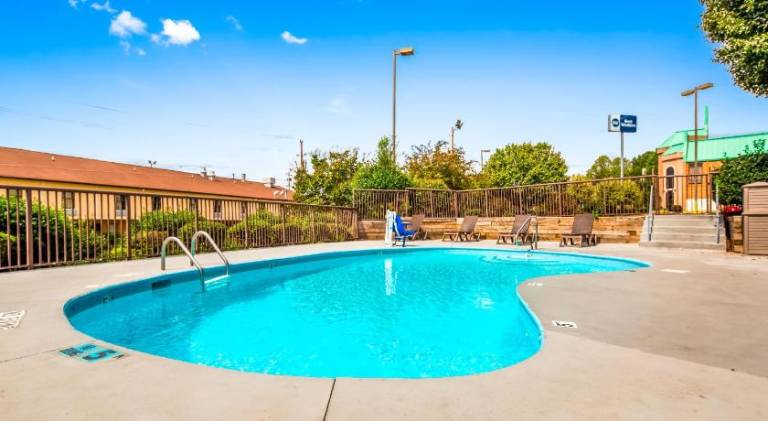 Best Western Statesville Inn — photo 5