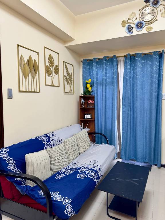 1 BR Vacation Rentals in Pasay, View, Pool, PetFriendly — photo 3