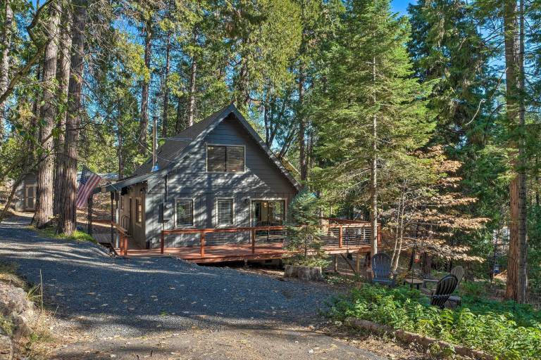 Cabin Arnold