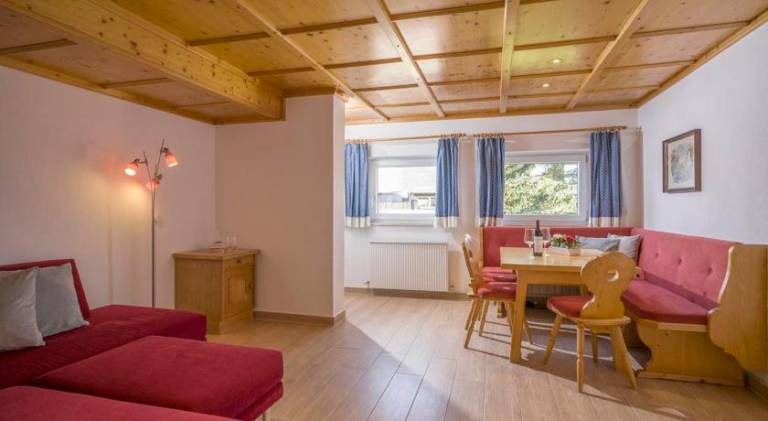 Holiday apartment with 3 rooms for 8 persons — photo 5