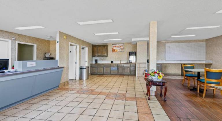 Magnolia Inn Townhouse Hattiesburg MS I-59 — photo 4