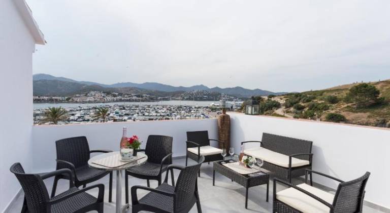 Holiday apartment with terrace | Next to the beach | Pets are welcome — photo 4