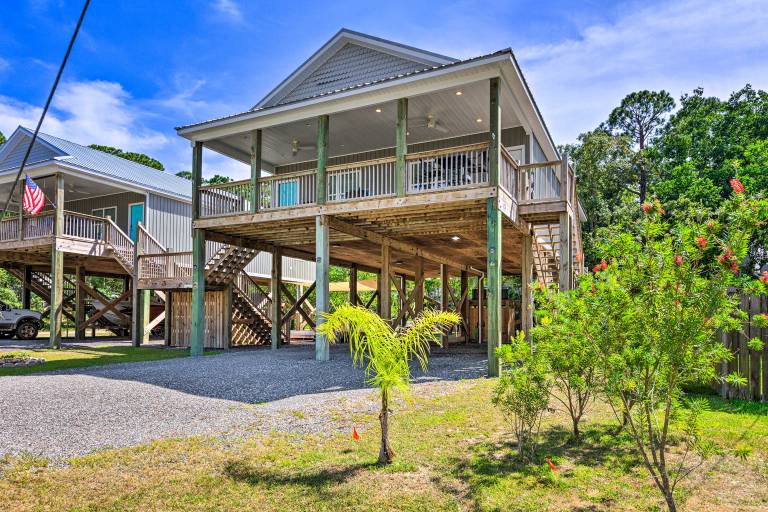 Dauphin Island Retreat: 2 Blocks to Beach! — photo 2