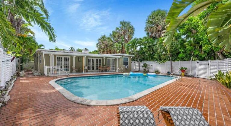Beach Home Estate I Pool & Ocean in Fort Lauderdale, FL
