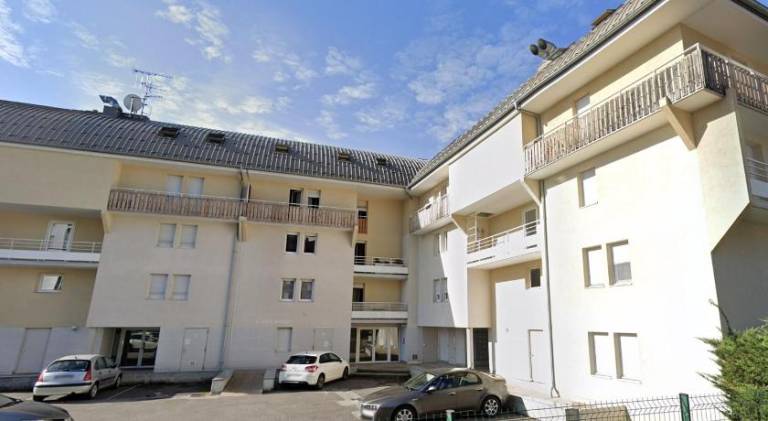 Fully equipped charming apartment with terrace | Perfect for remote work | Dogs allowed — photo 2