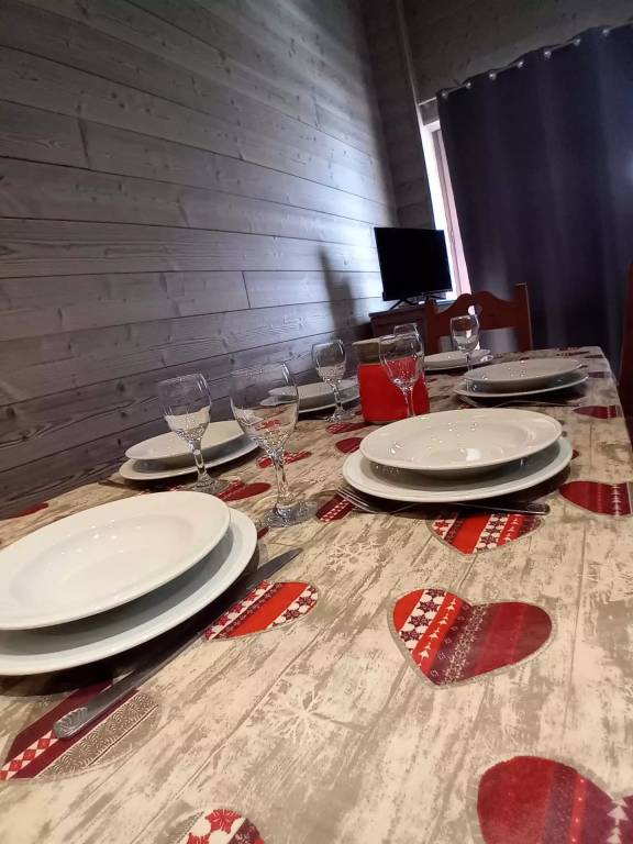 Rental apartment with 3 rooms for 8 persons — photo 2