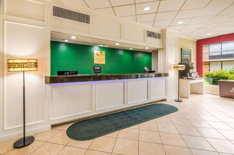 Quality Inn Roanoke Airport — photo 3