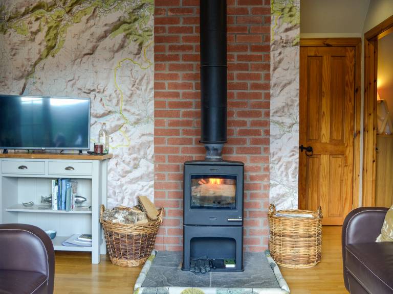 Cottage with jacuzzi | River view — photo 5