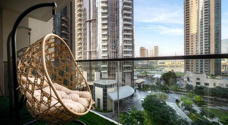 Stunning 2BR with Full Burj View in the Opera District — photo 3