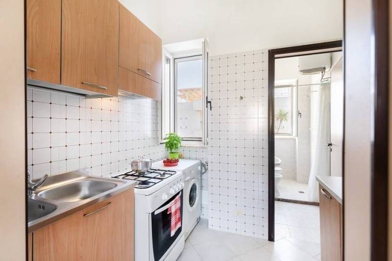 Family-oriented rental apartment | Beach nearby | Pet-friendly — photo 4