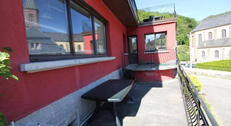 Holiday apartment with patio & barbecue | Pets allowed — photo 3