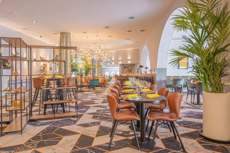 Castrum Hotel Szekesfehervar — photo 2