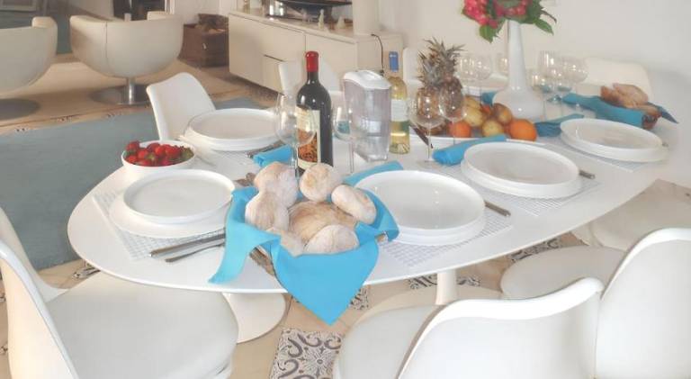 Vacation home with garden, terrace & barbeque — photo 4