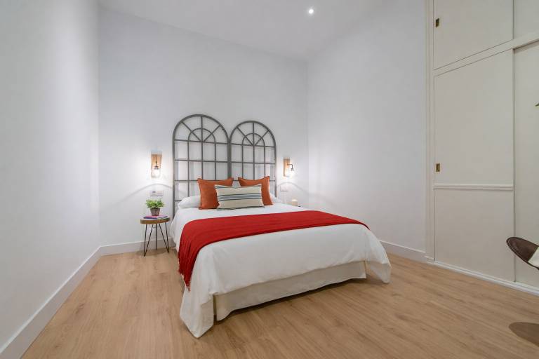 Apartment | Close to Royal Palace of Madrid | Pets allowed — photo 5