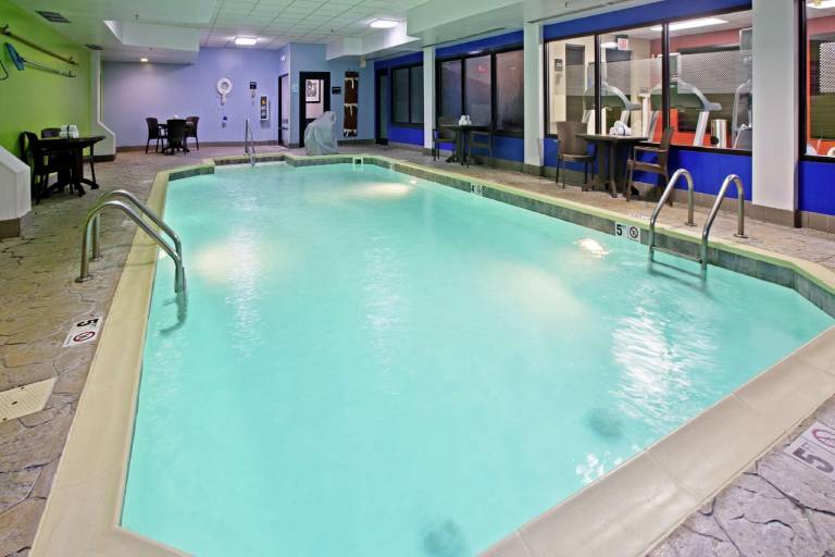 Hampton Inn Elizabethtown — photo 5