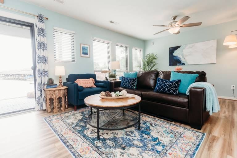 Condo North Shore