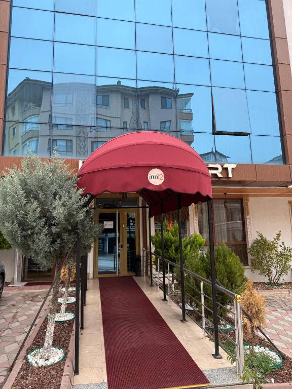 INN12 APART