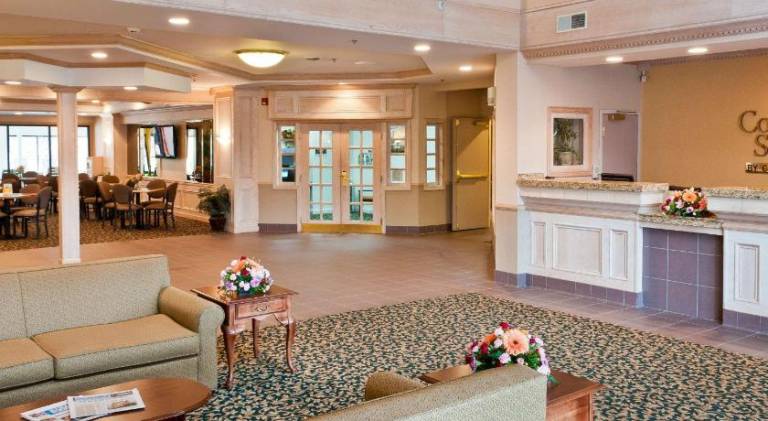Comfort Suites University Area Notre Dame-South Bend — photo 4