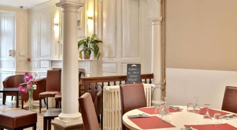 Logis Hotel Auberge Dupuytren — photo 5