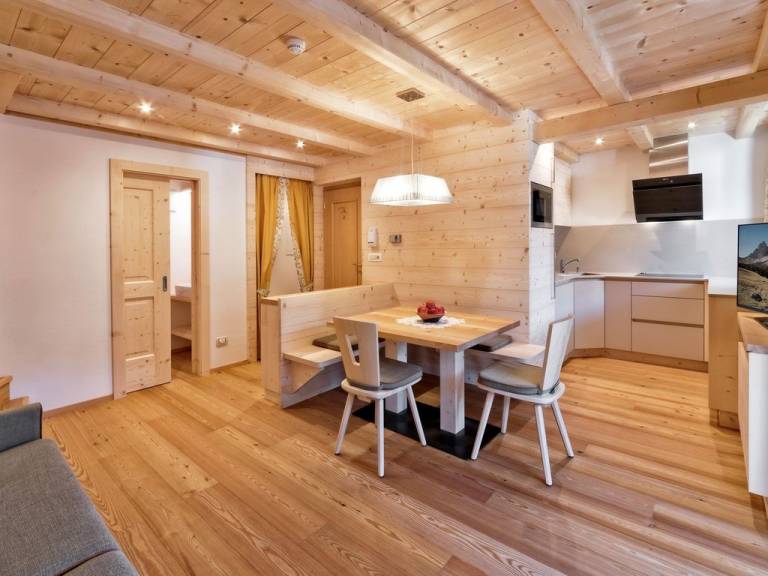 Ferienwohnung mit Hund in Wolkenstein in Gröden für max. 6 Personen Ferienwohnung mit Hund in Wolkenstein in Gröden für max. 6 Personen