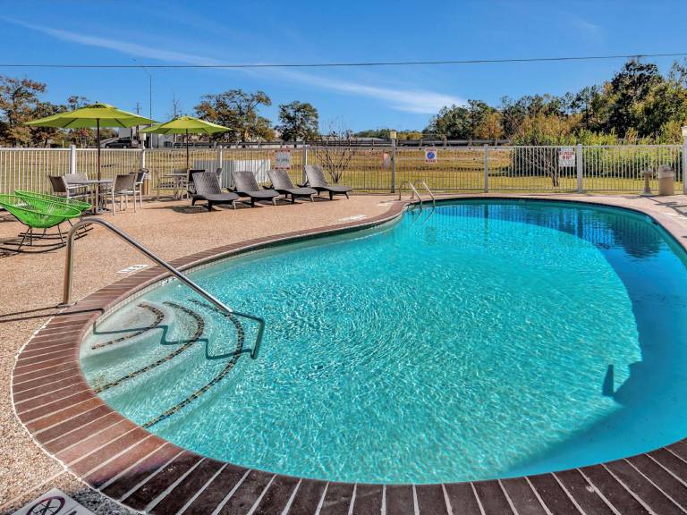 Hampton Inn & Suites Lufkin — photo 5