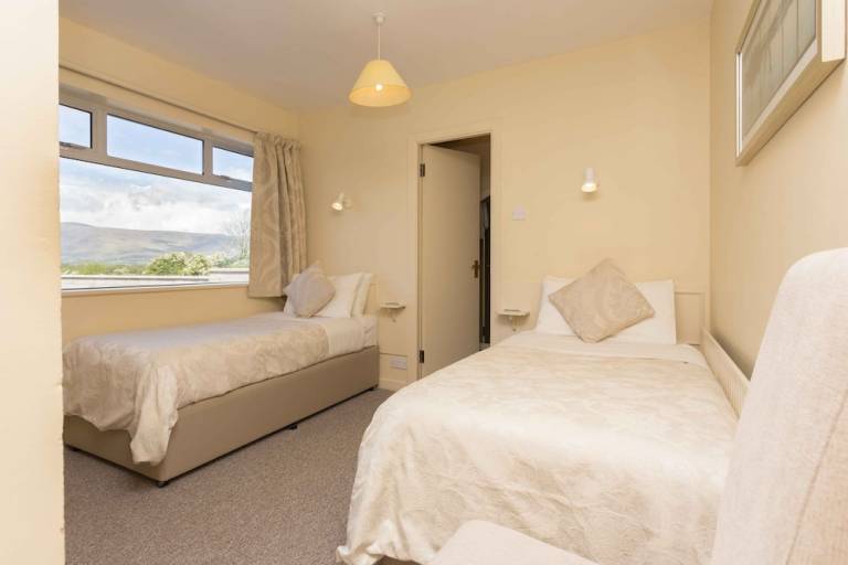Bed and breakfast  Ballymacprior