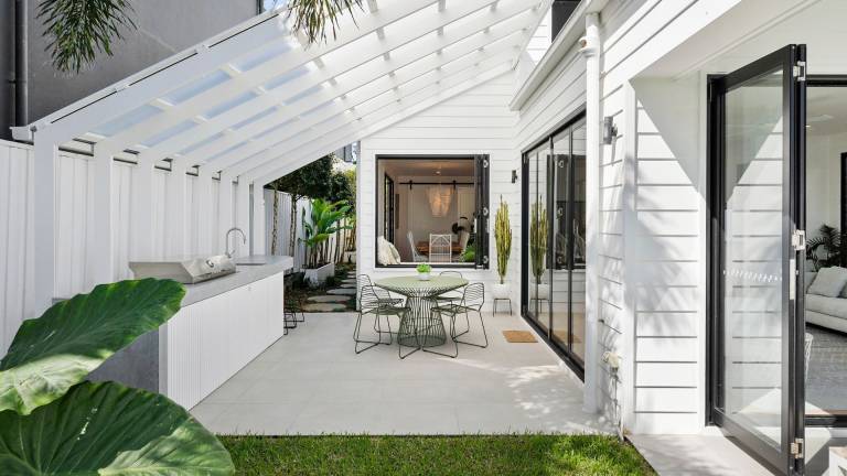 House Kingscliff