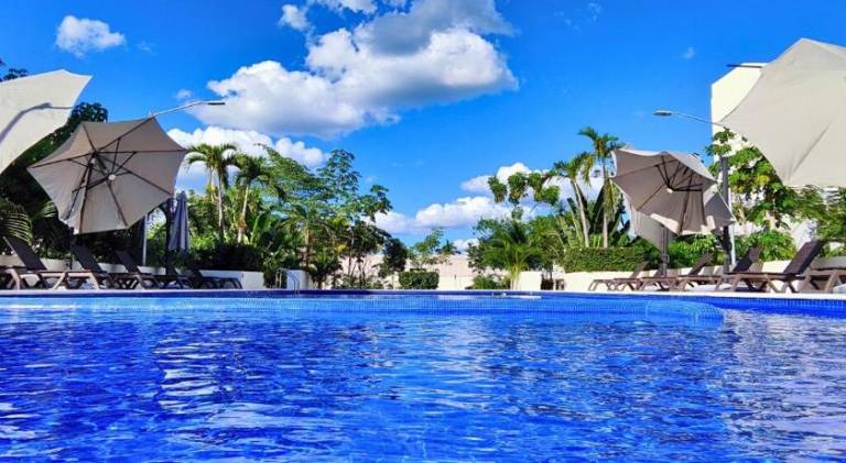 Wonderful holiday apartment with private pool & garden | Dogs allowed — photo 3